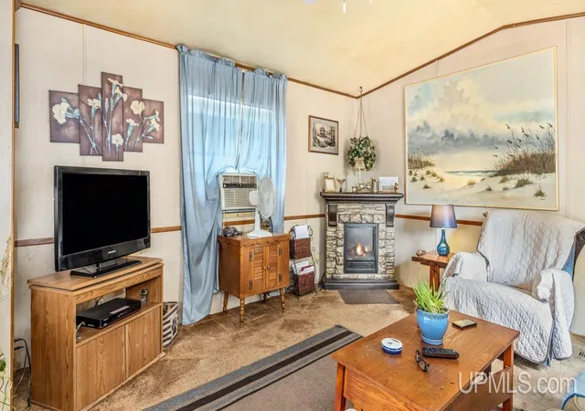 Photo 3 of Single family home for sale at 1970 Woods Rd, Florence, WI 54121 | MLS# 50220760 | Listing updated on 2026-09-03