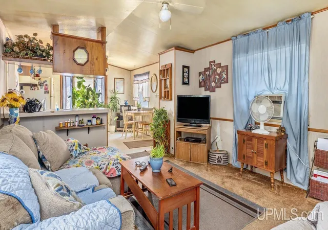 Photo 4 of Single family home for sale at 1970 Woods Rd, Florence, WI 54121 | MLS# 50220760 | Listing updated on 2026-09-03