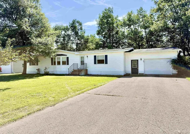 Photo 1 of Manufactured home for sale at 2600 S Hl Lot 41 Rd, Gladstone, MI 49837 | MLS# 50220638 | Listing updated on 2026-09-03