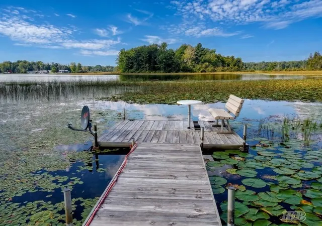 Photo 3 of Single family home for sale at 6480 Jimary Ln, Gladwin, MI 48624 | MLS# 50220634 | Listing updated on 2026-09-02