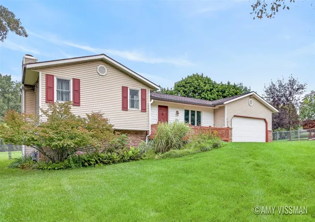 Photo 2 of Sale Pending at 6363 Ada Dr, Ada, MI 49301 | MLS# 70556360 | Listing updated on 2026-09-08