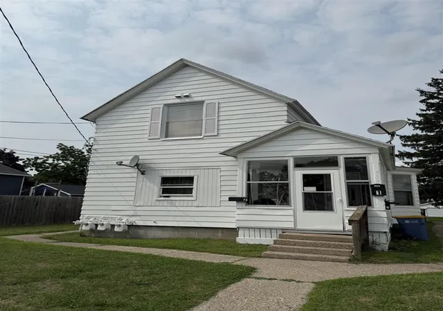 Photo 1 of Multi family home for sale at 859 Butterworth St, Grand Rapids, MI 49504 | MLS# 70551753 | Listing updated on 2026-10-12