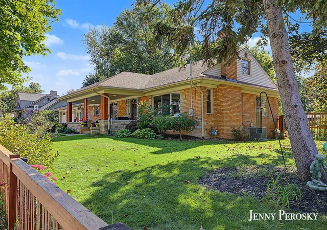 Photo 1 of Single family home for sale at 2022 Hall St, Grand Rapids, MI 49506 | MLS# 70562786 | Listing updated on 2026-10-28