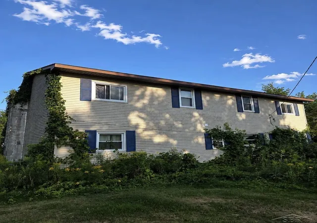 Photo 1 of Single family home for sale at 2561 E Manor Rd, Au Gres, MI 48703 | MLS# 50219528 | Listing updated on 2026-09-21