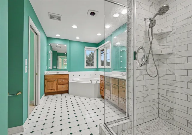 Photo 3 of Single family home for sale at 6462 Bayfield Dr, Kalamazoo, MI 49009 | MLS# 70553166 | Listing updated on 2026-09-13