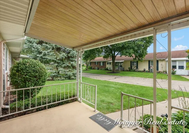 Photo 3 of Condo for sale at 5891 Leisure S Dr, Grand Rapids, MI 49548 | MLS# 70551533 | Listing updated on 2026-09-09