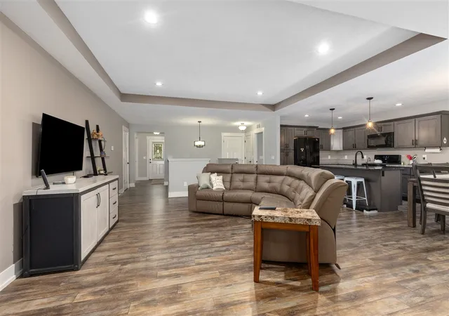 Listing Photo 1 - Condo for sale in building located at 3810 Branagan Ct, Grand Rapids, MI 49512 - Unit #