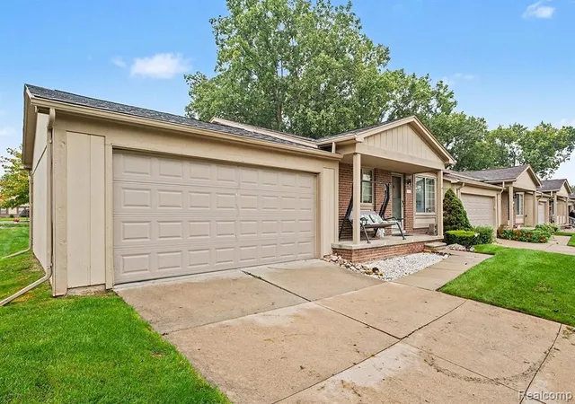 Photo 3 of Condo for sale at 24242 Old Kent Rd, Warren, MI 48091 | MLS# 61028511 | Listing updated on 2026-10-02