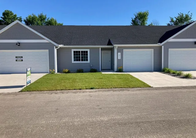 Photo 1 of Condo for sale at 4273 Highpoint Dr, Wayland, MI 49348 | MLS# 70556076 | Listing updated on 2026-09-16