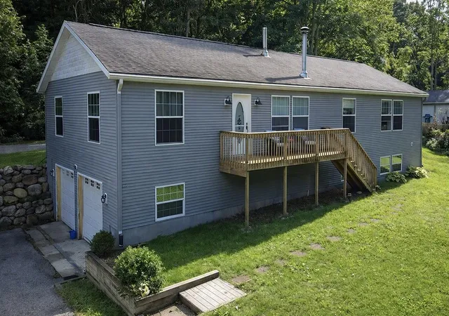 Photo 2 of Single family home for sale at 13198 Grand River Dr, Lowell, MI 49331 | MLS# 70557999 | Listing updated on 2026-09-25