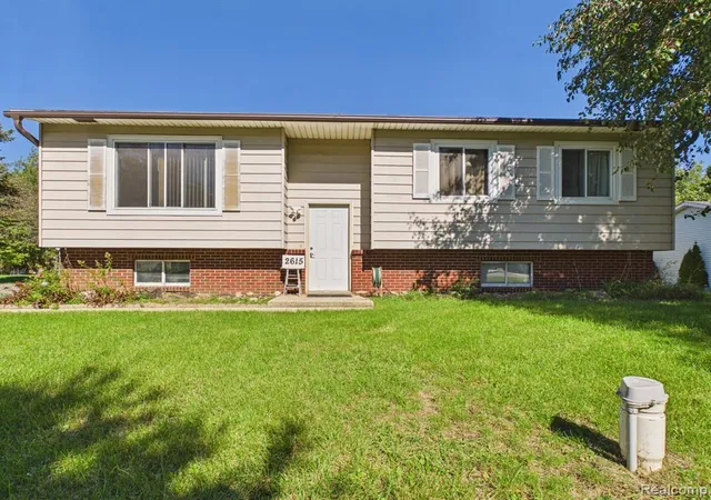 Photo 1 of Sale Pending at 2615 Breezeway St, North Branch, MI 48461 | MLS# 61036038 | Listing updated on 2026-10-10