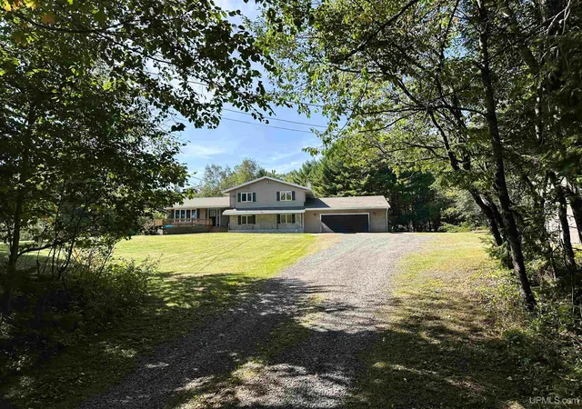 Photo 1 of Single family home for sale at 118 Johnson Rd, Negaunee, MI 49866 | MLS# 50222417 | Listing updated on 2026-10-07