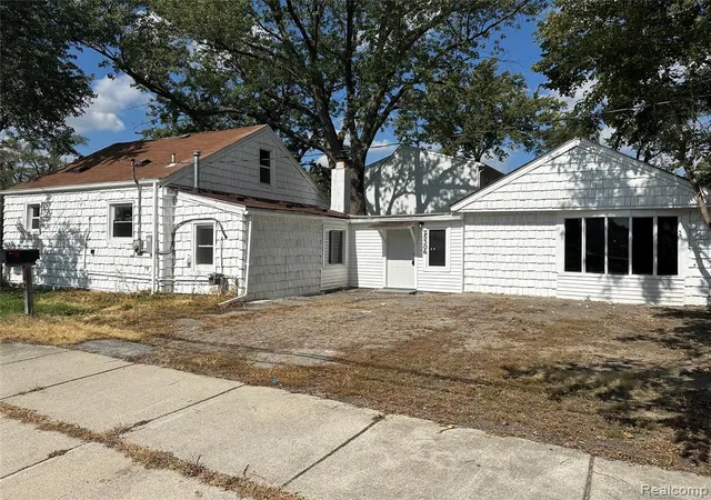 Photo 1 of Single family home for sale at 25306 Peter Kaltz Rd, Warren, MI 48091 | MLS# 61034994 | Listing updated on 2026-10-03