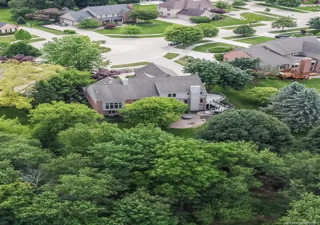 Photo 3 of Sale Pending at 21579 Trent Ct, Novi, MI 48375 4774 | MLS# 61006044 | Listing updated on 2026-10-27