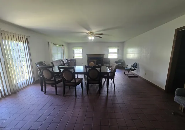 Photo 4 of Single family home for sale at 320 Whyte St, Pinconning, MI 48650 | MLS# 50224572 | Listing updated on 2026-10-19