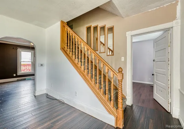 Photo 4 of Single family home for sale at 349 Monroe St, Carleton, MI 48117 9162 | MLS# 61022858 | Listing updated on 2026-10-01