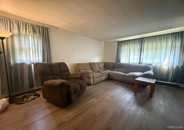 Photo 4 of Single family home for sale at 3958 US 2 Hwy, Iron River, MI 49935 | MLS# 50221010 | Listing updated on 2026-09-16