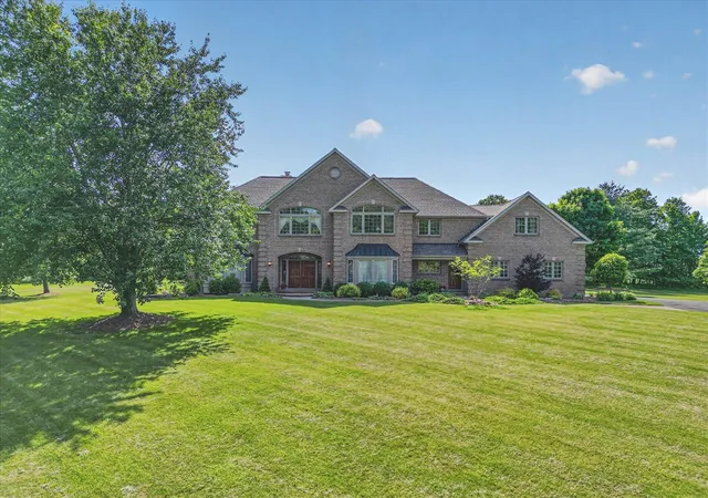 Photo 1 of Mansion for sale at 9425 Ravine Ridge Dr, Caledonia, MI 49316 | MLS# 70547169 | Listing updated on 2026-09-12