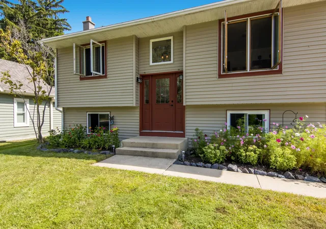 Photo 3 of Sale Pending at 613 Spruce St #Lot: 321, Elk Rapids, MI 49629 | MLS# 80073238 | Listing updated on 2026-10-07