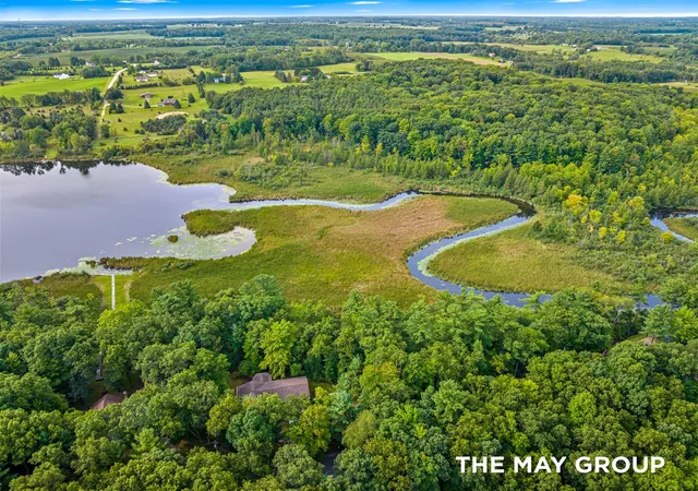 Photo 4 of Single family home for sale at 14170 Keiber Rd, Greenville, MI 48838 | MLS# 70557560 | Listing updated on 2026-09-16