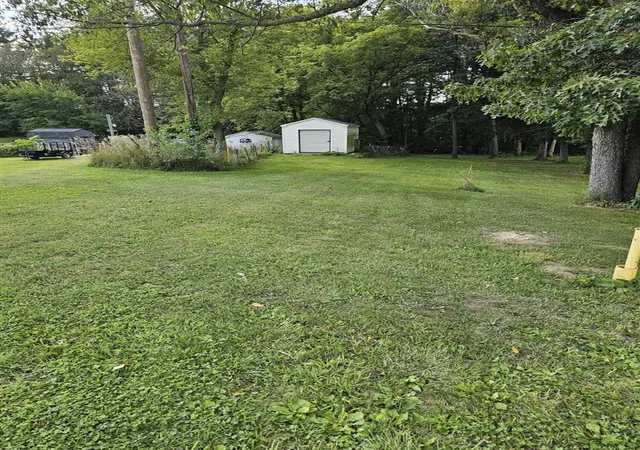 Photo 3 of Sale Pending at 377 S Stage Rd, Ionia, MI 48846 | MLS# 70556466 | Listing updated on 2026-09-08