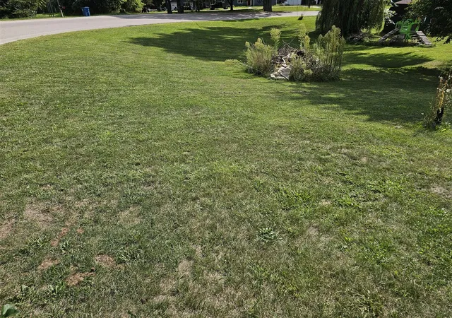 Photo 3 of Sale Pending at 377 S Stage Rd, Ionia, MI 48846 | MLS# 70556466 | Listing updated on 2026-09-08