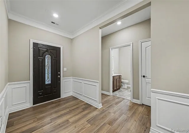 Photo 4 of Single family home for sale at 5224 Lewiston Rd, Canton, MI 48188 3605 | MLS# 61029491 | Listing updated on 2026-09-18