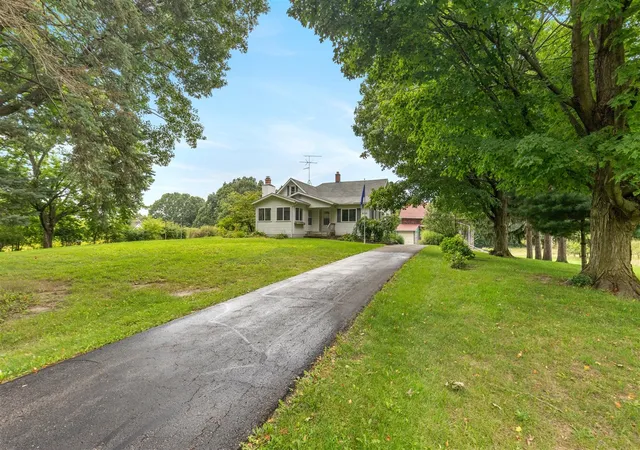 Photo 2 of Sale Pending at 8183 Herrington Ave, Belmont, MI 49306 | MLS# 70556769 | Listing updated on 2026-09-17