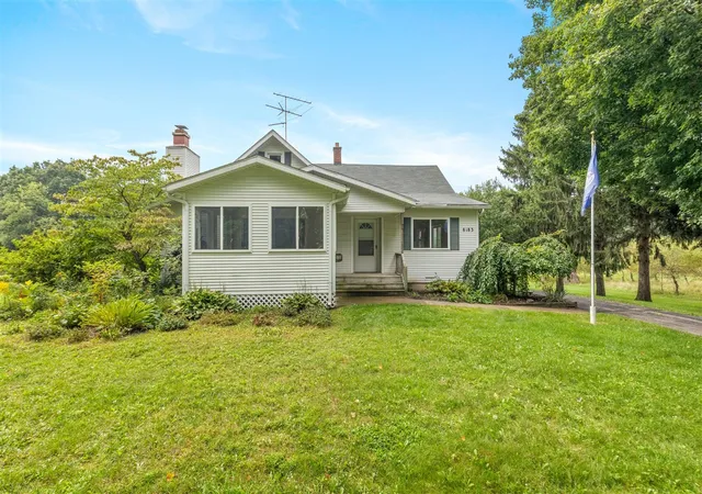 Photo 3 of Sale Pending at 8183 Herrington Ave, Belmont, MI 49306 | MLS# 70556769 | Listing updated on 2026-09-17