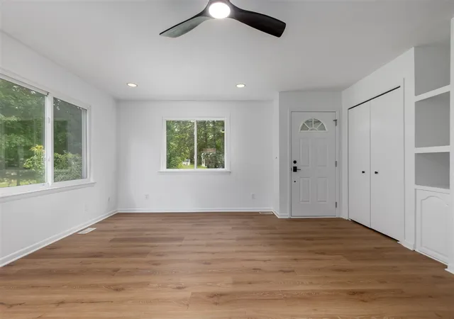 Photo 4 of Sale Pending at 8183 Herrington Ave, Belmont, MI 49306 | MLS# 70556769 | Listing updated on 2026-09-17
