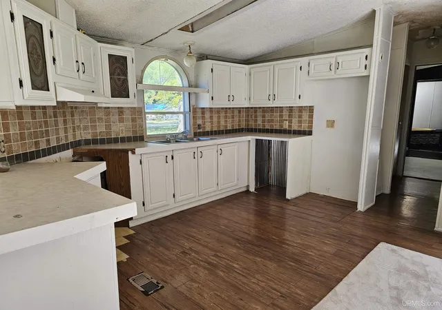 Photo 3 of Single family home for sale at 9643 W Dusty Ln, Manistique, MI 49854 | MLS# 50220742 | Listing updated on 2026-09-17