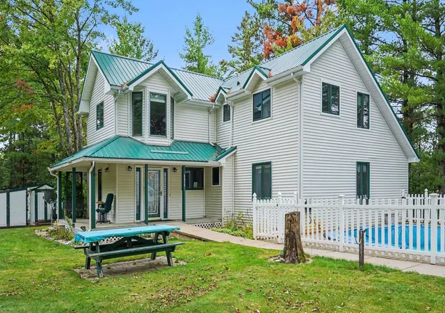 Photo 1 of Single family home for sale at 4375 W Haskell Lake Rd, Harrison, MI 48625 | MLS# 50223176 | Listing updated on 2026-10-15