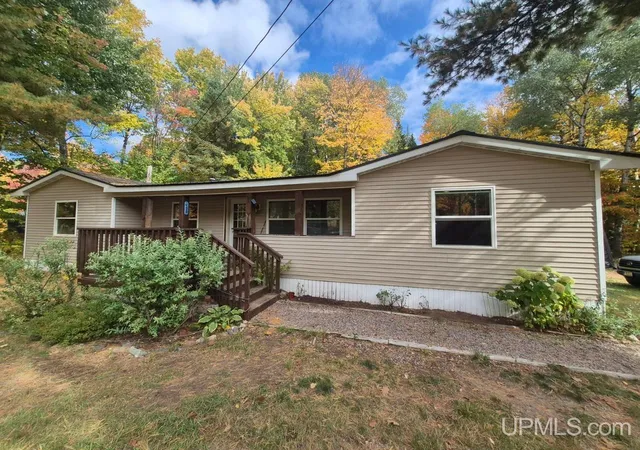 Photo 3 of Single family home for sale at 127 M 35 Rd, Negaunee, MI 49866 | MLS# 50223674 | Listing updated on 2026-10-13