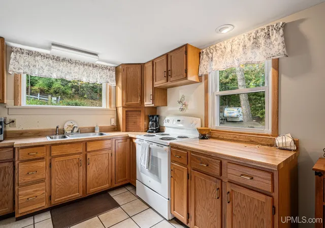 Photo 3 of Single family home for sale at 131 Zoberlein St, Ishpeming, MI 49849 | MLS# 50222677 | Listing updated on 2026-09-28