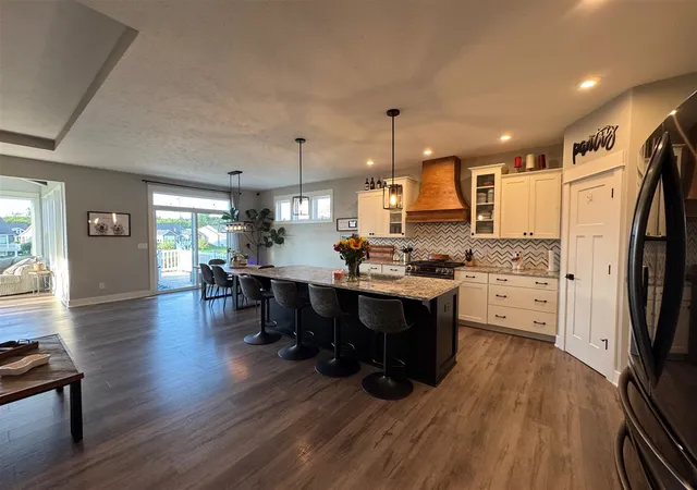Listing Photo 5 - Condo for sale in building located at 1067 Hvn Ct, Byron Center, MI 49315 - Unit #60
