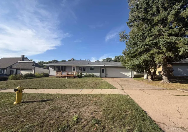 Photo 1 of Sale Pending at 627 Jopling St, Ishpeming, MI 49849 | MLS# 50220549 | Listing updated on 2026-09-16