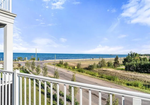 Photo 4 of Condo for sale at 2401 N Lakeshore Blvd, Marquette, MI 49855 | MLS# 50145758 | Listing updated on 2026-09-15