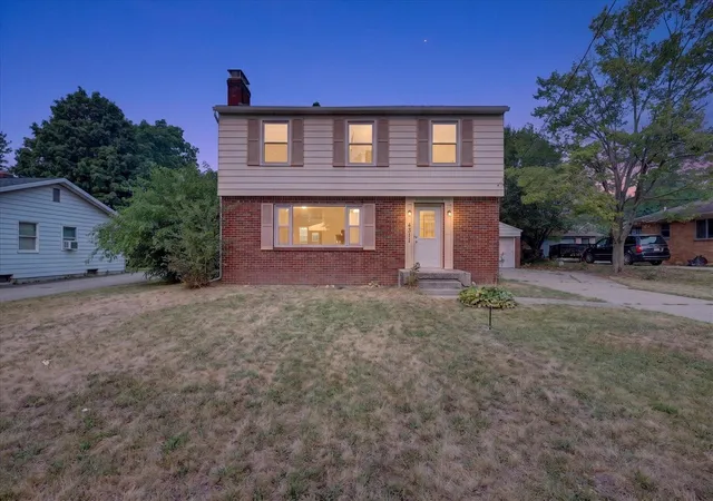 Photo 1 of Single family home for sale at 4311 Curwood Ave, Grand Rapids, MI 49508 | MLS# 70543253 | Listing updated on 2026-10-19