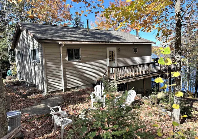 Photo 2 of Single family home for sale at W16468 S Hilbert Rd, Armstrong Creek, WI 54103 | MLS# 50204331 | Listing updated on 2026-10-06