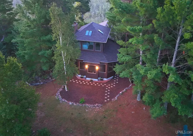 Photo 2 of Single family home for sale at 2501 M28 E State Hwy, Marquette, MI 49855 | MLS# 50220641 | Listing updated on 2026-09-18