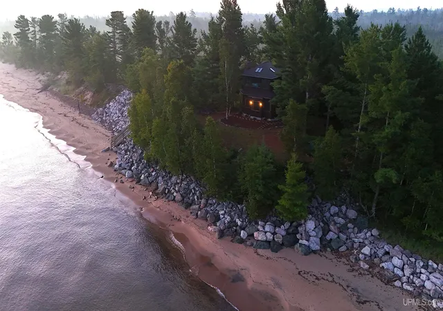Photo 4 of Single family home for sale at 2501 M28 E State Hwy, Marquette, MI 49855 | MLS# 50220641 | Listing updated on 2026-09-18