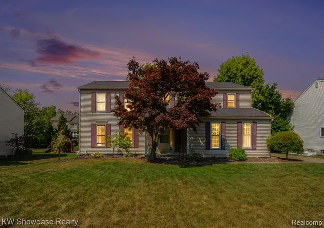 Photo 2 of Single family home for sale at 37921 W Meadowhills Dr, Northville, MI 48167 | MLS# 61026568 | Listing updated on 2026-09-14