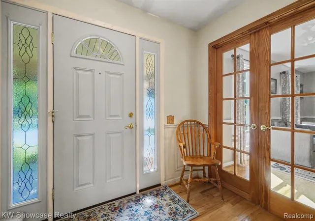 Photo 3 of Single family home for sale at 37921 W Meadowhills Dr, Northville, MI 48167 | MLS# 61026568 | Listing updated on 2026-10-18