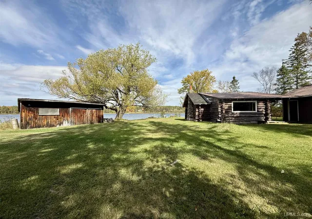Photo 2 of Single family home for sale at 152 Jarvi Rd, Crystal Falls, MI 49920 | MLS# 50223342 | Listing updated on 2026-09-29