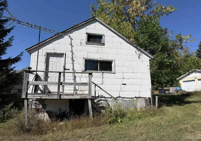 Photo 3 of Single family home for sale at 612 Kennedy St, Ironwood, MI 49938 | MLS# 50220719 | Listing updated on 2026-10-06
