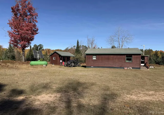 Photo 2 of Single family home for sale at 11515 Co Rd Cmm, Ishpeming, MI 49849 | MLS# 50224559 | Listing updated on 2026-10-12