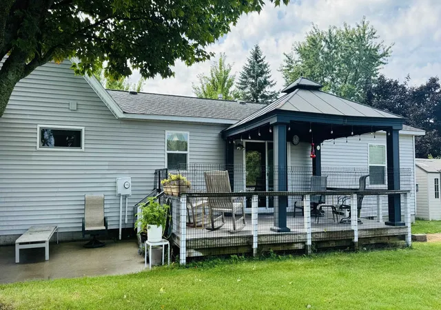 Photo 3 of Single family home for sale at 4520 N Manor Wood Dr #Lot: 115, Traverse City, MI 49685 | MLS# 80073106 | Listing updated on 2026-09-15
