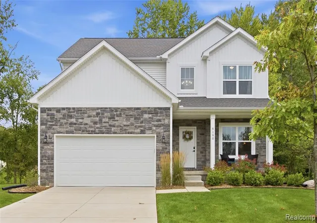 Photo 1 of Sale Pending at 6190 Woodridge Ln, Grand Blanc, MI 48439 | MLS# 61031219 | Listing updated on 2026-09-25