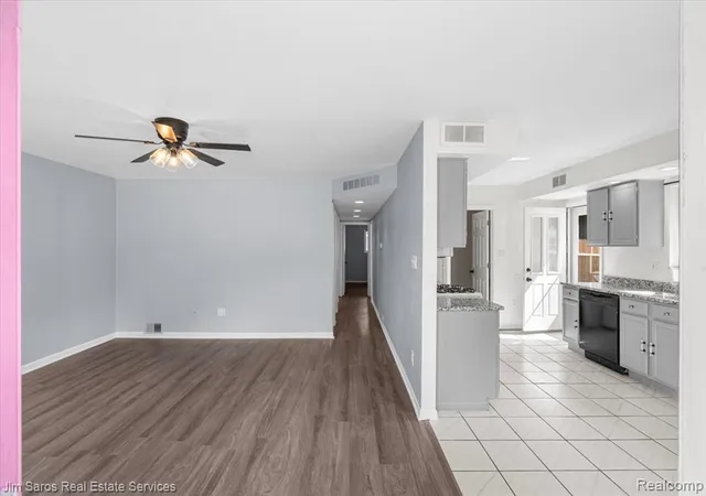 Photo 2 of Single family home for sale at 22509 Avon St, Saint Clair Shores, MI 48082 | MLS# 61025305 | Listing updated on 2026-09-04