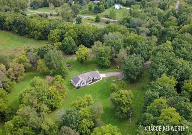 Photo 2 of Single family home for sale at 12285 Downes St, Lowell, MI 49331 | MLS# 70560366 | Listing updated on 2026-10-14